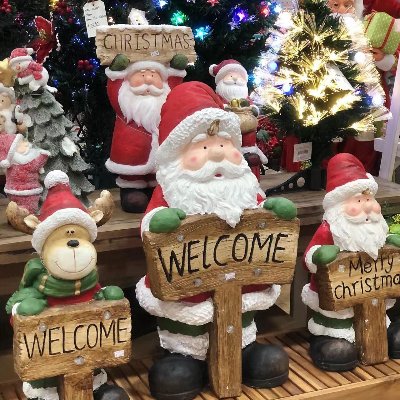 RED DOLLAR CHRISTMAS SHOP - North Rocks Shopping Centre